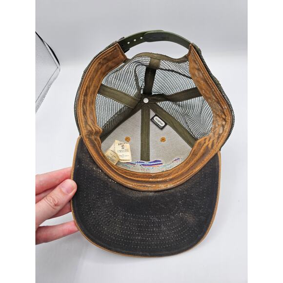 Patagonia Fitz Roy Trout Anvil Patch Snap Back Mesh Trucker Hat Tan - Picture 3 of 5